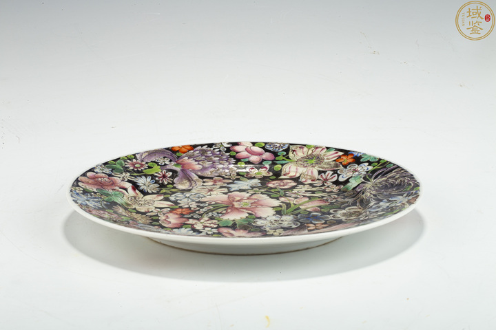 古玩陶瓷百花不落地粉彩盤真品鑒賞圖