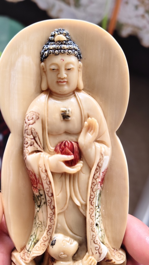 古玩雜項牙雕童子拜佛擺件真品鑒賞圖