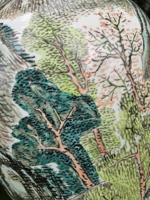 古玩陶瓷淺絳山水紋觀音瓶真品鑒賞圖