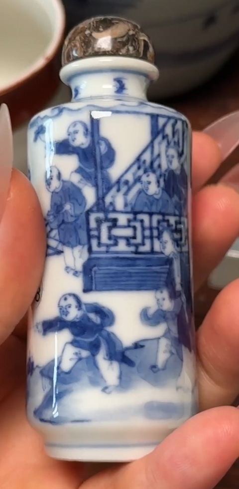 古玩陶瓷青花鼻煙壺真品鑒賞圖
