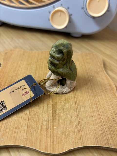 古玩陶瓷綠釉獅子擺件真品鑒賞圖