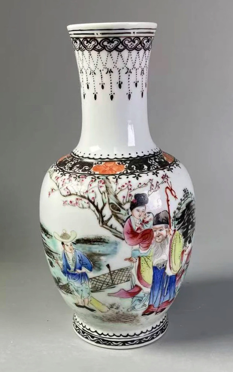 古玩陶瓷粉彩人物故事瓶真品鑒賞圖