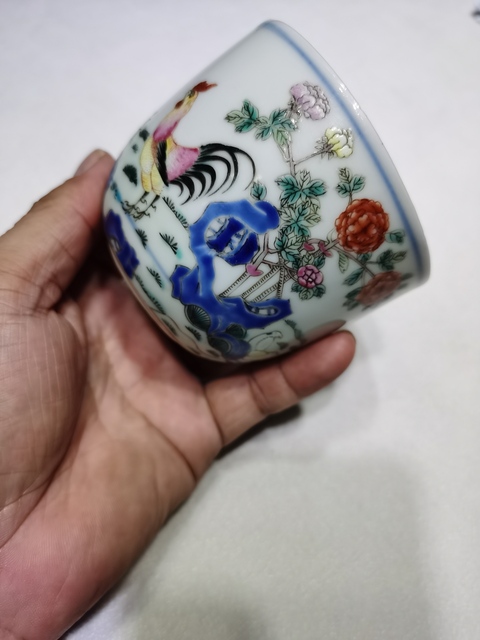 古玩陶瓷粉彩人物故事詩文杯真品鑒賞圖