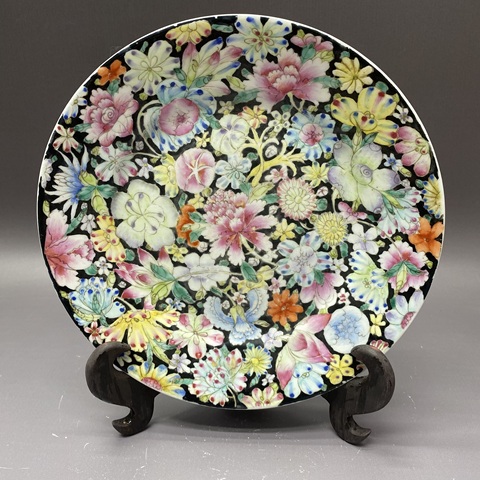 古玩陶瓷百花不落地粉彩盤真品鑒賞圖