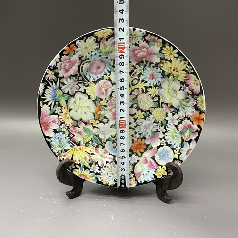 古玩陶瓷百花不落地粉彩盤真品鑒賞圖