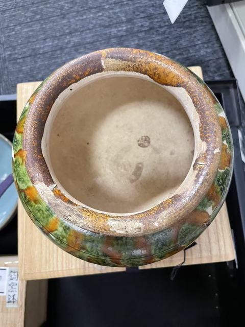 古玩陶瓷唐三彩爐真品鑒賞圖