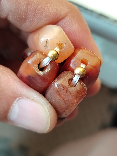 古玩玉器天然紅瑪瑙珠手串拍賣,當前價格138元