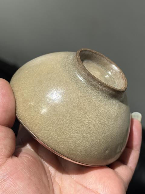 古玩陶瓷龍泉窯直口盞真品鑒賞圖