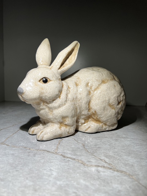 古玩陶瓷哥釉玉兔擺件真品鑒賞圖