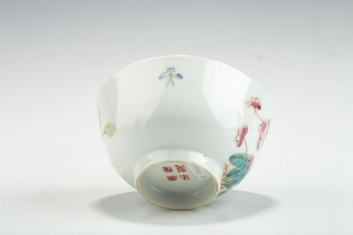 古玩陶瓷民國·粉彩花卉紋小碗一對拍賣，當前價格564元