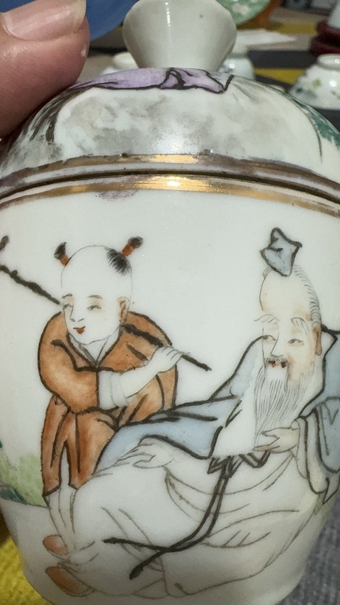 古玩陶瓷宣統人物紋蓋缸真品鑒賞圖