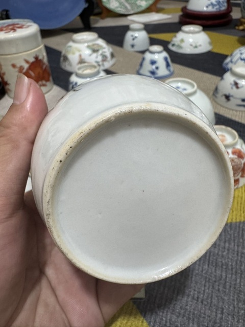 古玩陶瓷宣統人物紋蓋缸真品鑒賞圖