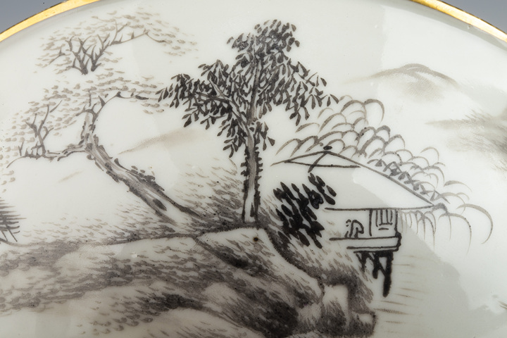 古玩陶瓷民國·“夏月蓮青”訂燒款墨彩山水人物紋大碗真品鑒賞圖