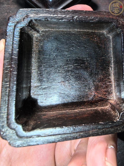 古玩雜項紫檀木雕印盒真品鑒賞圖