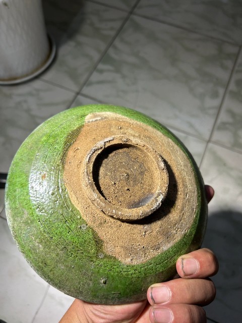 古玩陶瓷綠釉盤(pán)子真品鑒賞圖