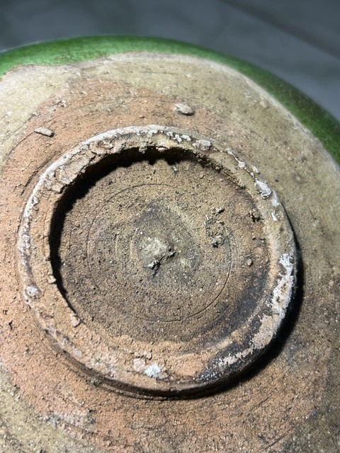 古玩陶瓷綠釉盤(pán)子真品鑒賞圖