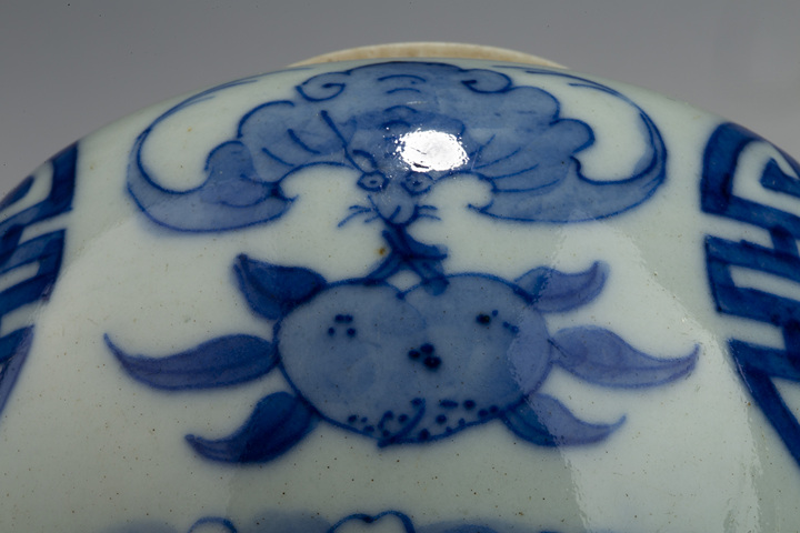 古玩陶瓷清道光·青花福壽紋小罐真品鑒賞圖