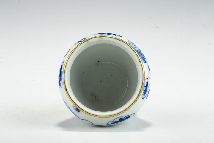 古玩陶瓷清晚·青花獅子繡球紋小廣口罐拍賣，當前價格1424元