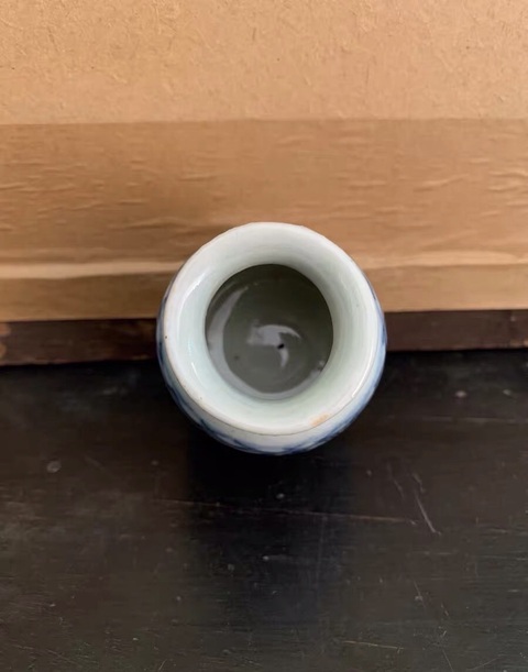 古玩陶瓷青花淡描花卉紋水盂真品鑒賞圖