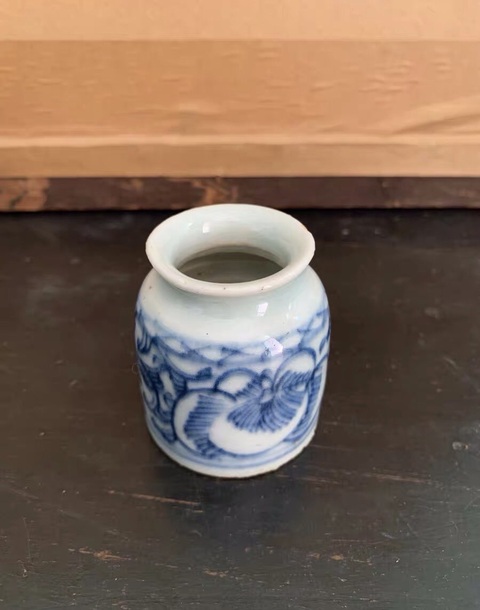 古玩陶瓷青花淡描花卉紋水盂真品鑒賞圖