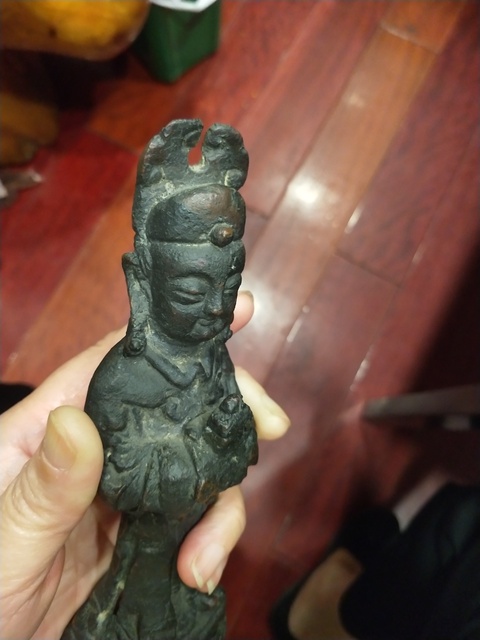 古玩銅器造像真品鑒賞圖