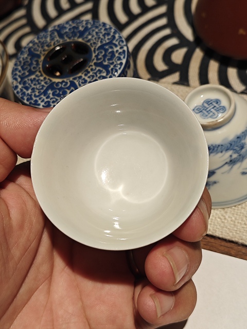 古玩陶瓷青花人物故事紋杯真品鑒賞圖