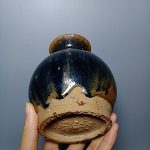 古玩陶瓷明代，磁州窯蘋果尊拍賣，當前價格388元