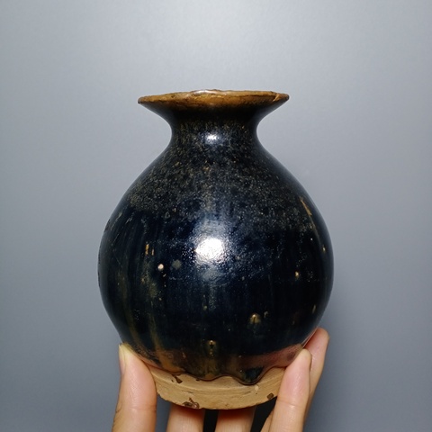 古玩陶瓷明代，磁州窯蘋果尊拍賣，當前價格388元