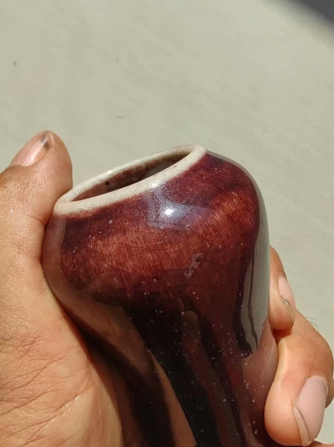 古玩陶瓷紅釉蒜頭瓶拍賣，當前價格7800元