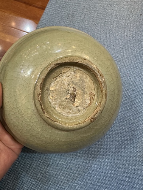 古玩陶瓷龍泉青瓷刻花碗拍賣,當前價格5555元