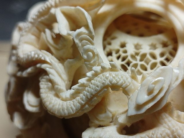 古玩雜項牙雕鬼工球真品鑒賞圖
