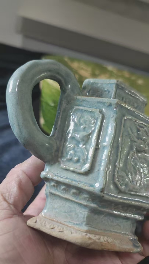 古玩陶瓷青白釉花卉紋執壺真品鑒賞圖