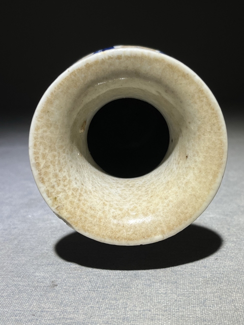 古玩陶瓷哥釉青花纏枝花卉撇口瓶拍賣,當前價格1980元