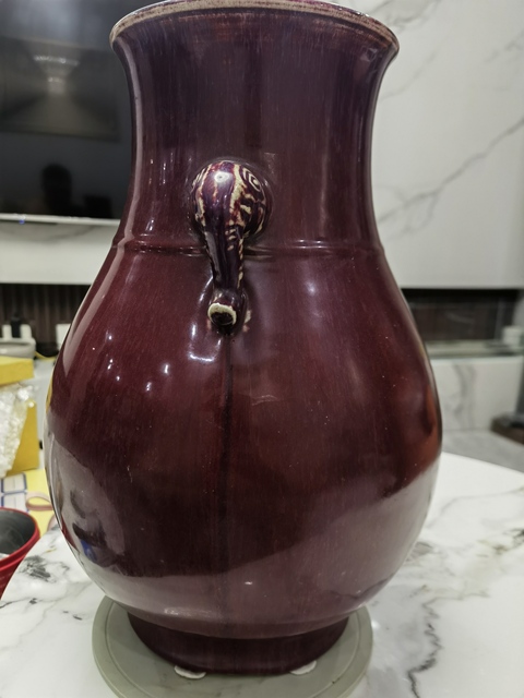 古玩陶瓷窯變紅釉雙象鼻耳尊真品鑒賞圖