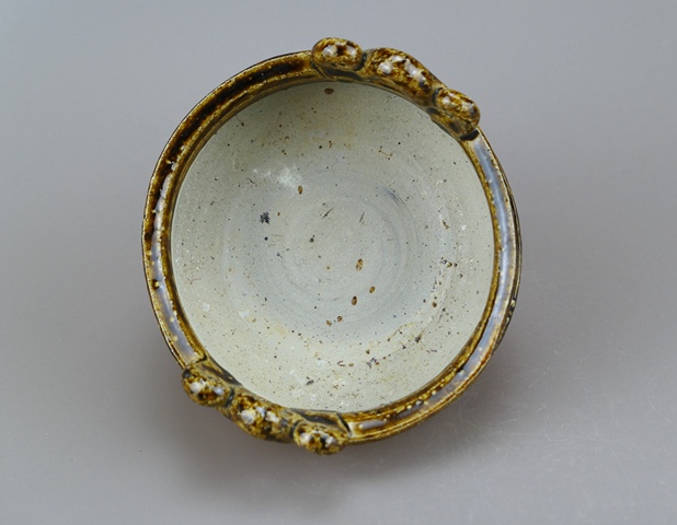 古玩陶瓷明末清初青釉雙耳三獸足香爐拍賣，當前價格212元