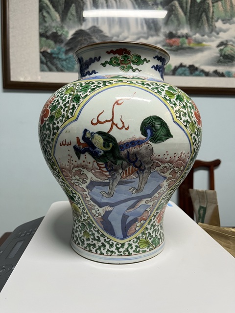 古玩陶瓷青花五彩開窗海水麒麟紋將軍罐真品鑒賞圖