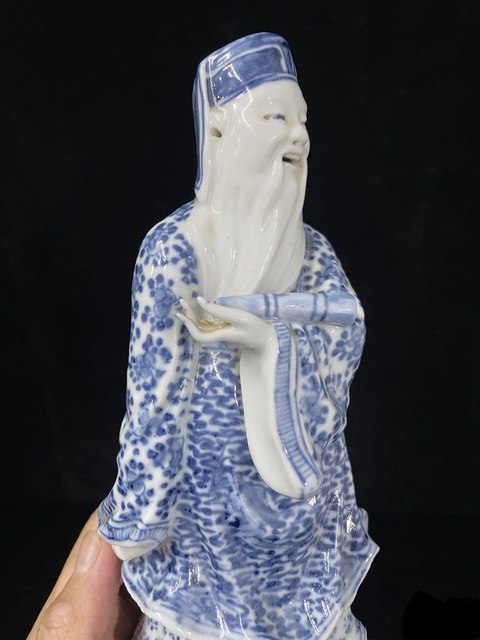 古玩陶瓷青花人物瓷塑像拍賣,當前價格1888元