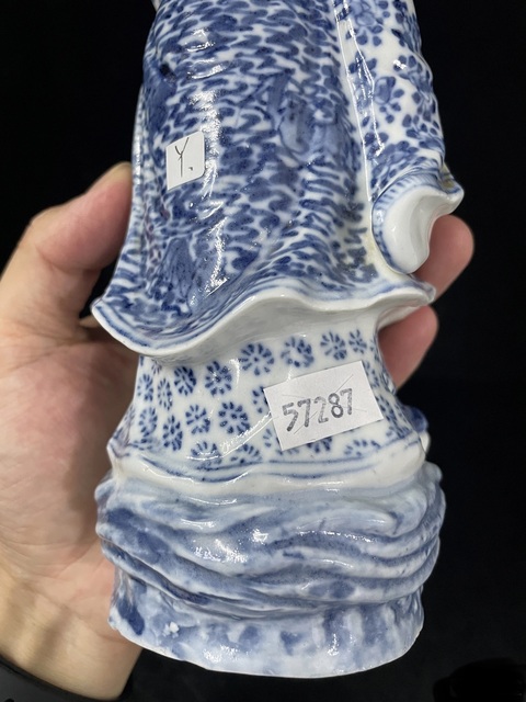 古玩陶瓷青花人物瓷塑像拍賣,當前價格1888元