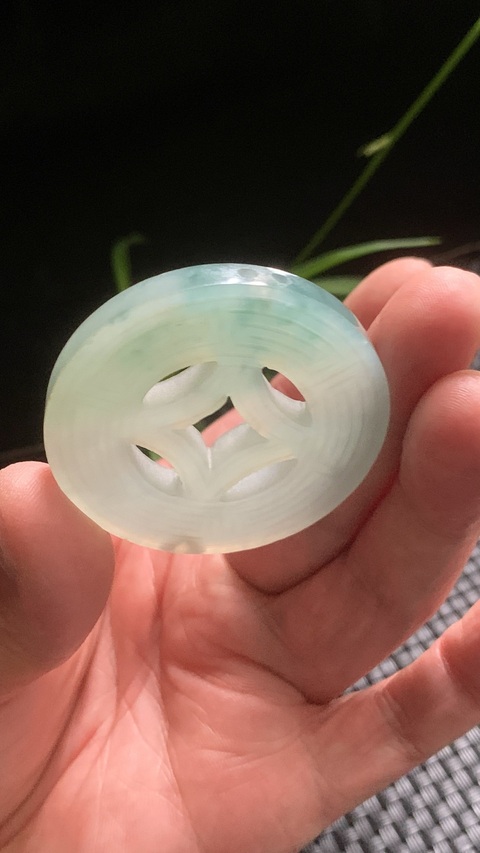 古玩玉器清代天然翡翠雕“錢形佩”拍賣,當前價格15000元