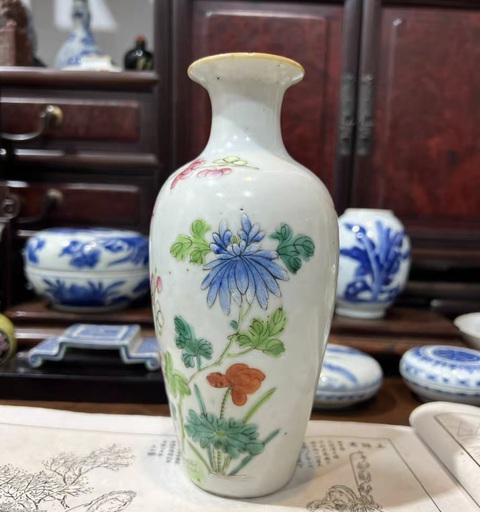 古玩陶瓷粉彩瓶真品鑒賞圖