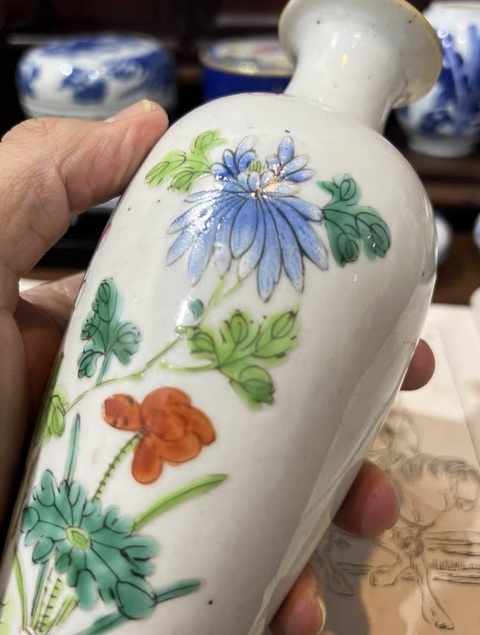 古玩陶瓷粉彩瓶真品鑒賞圖