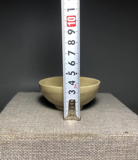 古玩陶瓷南北朝，岳州窯青釉茶杯拍賣，當(dāng)前價(jià)格2000元
