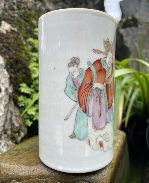 古玩陶瓷粉彩人物故事紋筆筒真品鑒賞圖