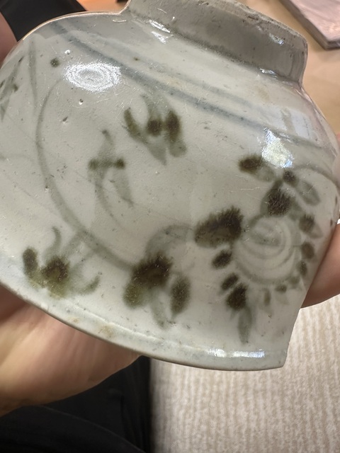 古玩陶瓷花卉紋青花碗標本真品鑒賞圖