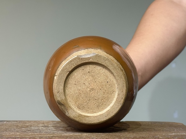 古玩陶瓷清代,茶葉罐拍賣,當(dāng)前價(jià)格188元
