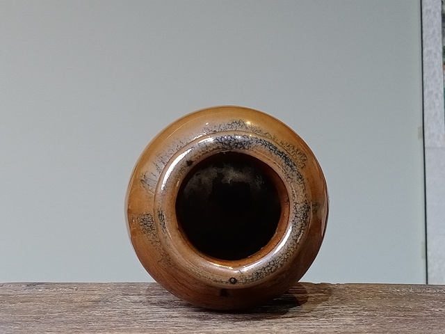古玩陶瓷紫金釉高領罐真品鑒賞圖