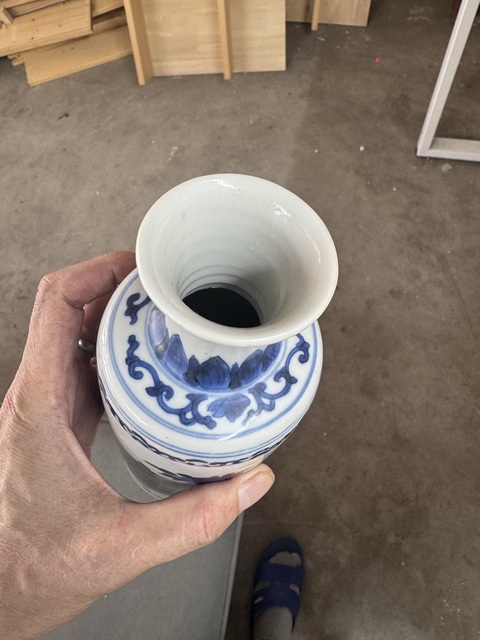 古玩陶瓷博古圖青花瓶真品鑒賞圖