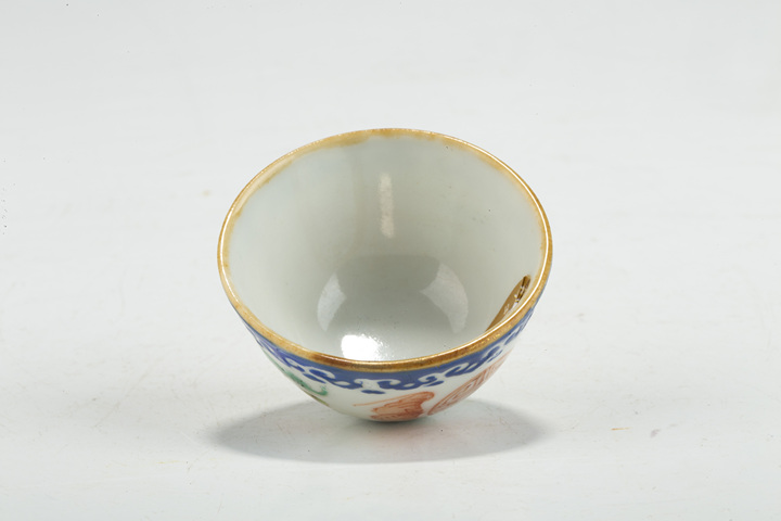 古玩陶瓷清晚·藍料粉彩福在眼前福壽紋小杯拍賣，當前價格168元
