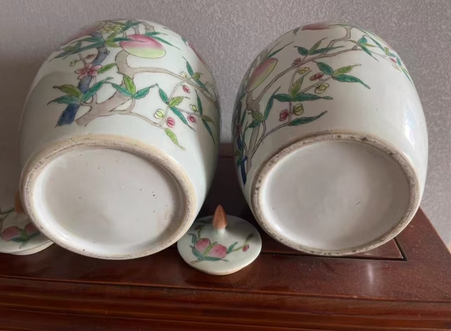 古玩陶瓷粉彩九桃冬瓜罐真品鑒賞圖