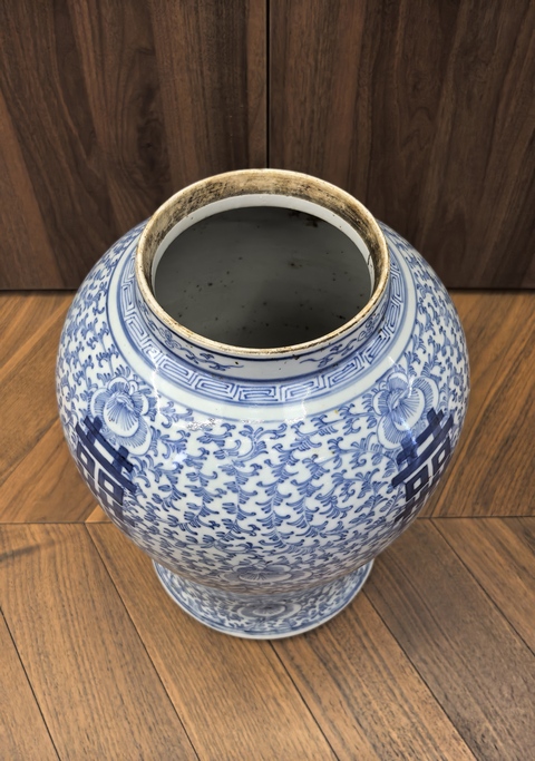 古玩陶瓷乾嘉青花淡描花卉紋囍字將軍罐拍賣,當前價格11888元